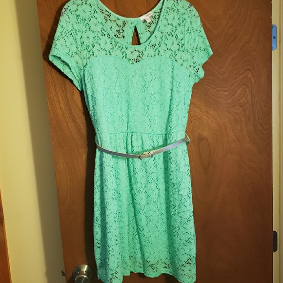 Dresses & Skirts - Teal short lace dress
